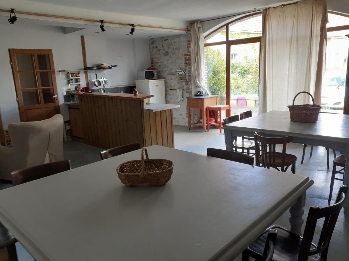 GommervilleFerme De La Basse-Cour住宿加早餐旅馆 外观 照片